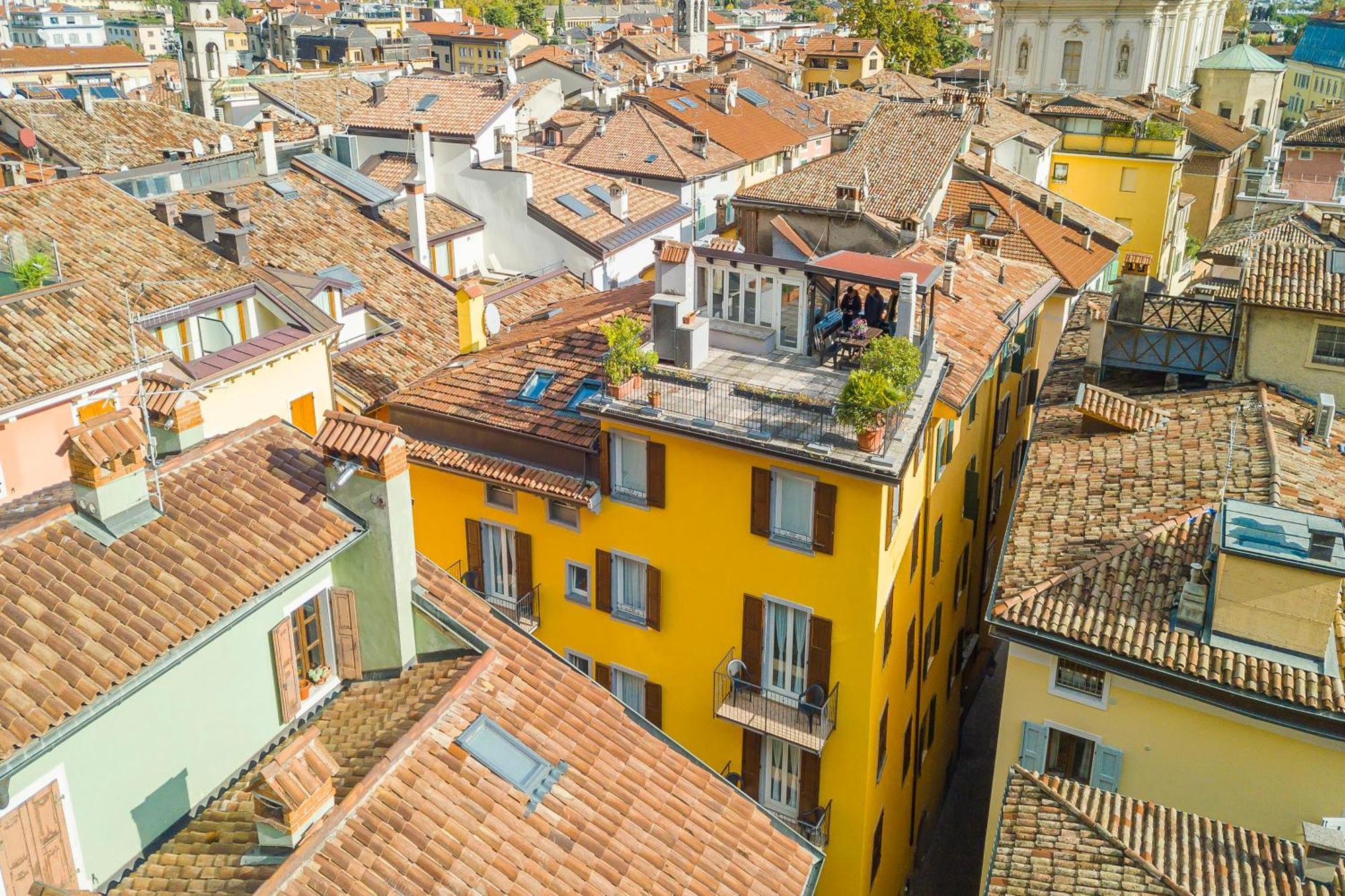 Casa Alpino Aparthotel Riva del Garda Exterior photo